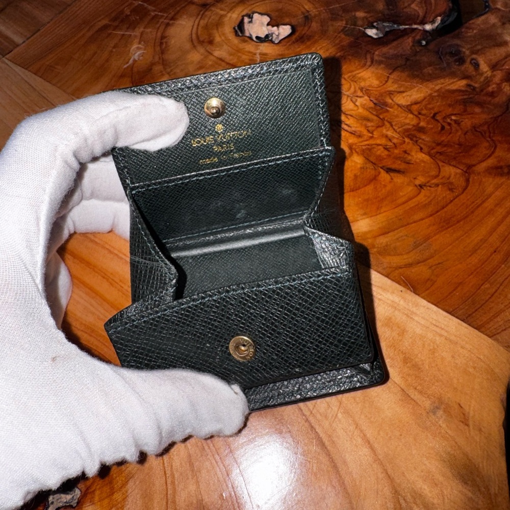 EGA Louis Vuitton Taiga Porte Mannaie Boite Leather Coin Purse Wallet - Picture 8 of 13